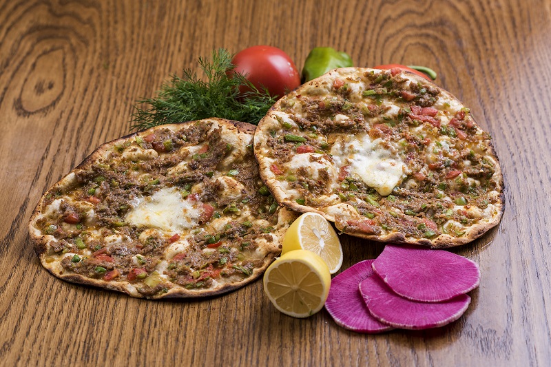 Fındık Kaşarlı Lahmacun